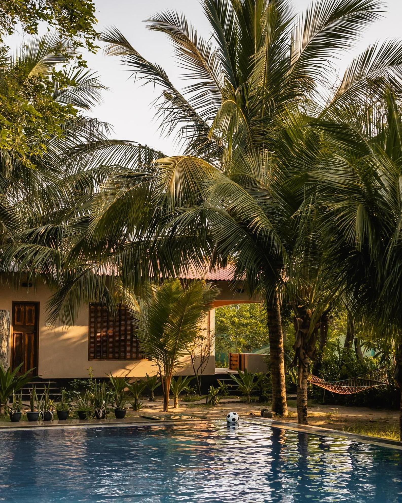 Hotel C Beyond Nilaveli Extérieur photo